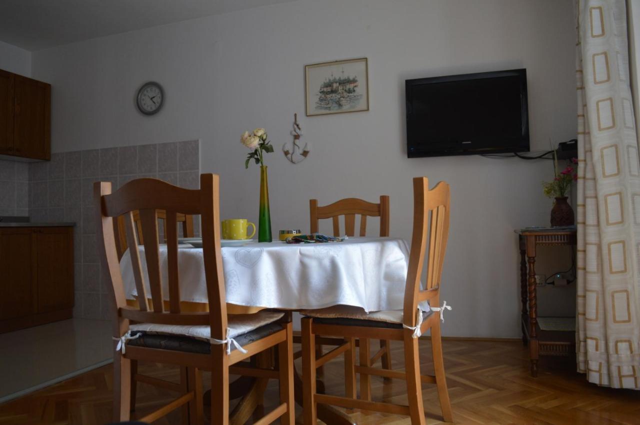 Apartman Dane Makarska Esterno foto