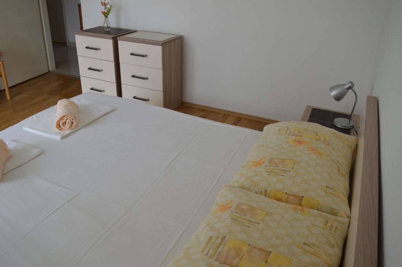 Apartman Dane Makarska Esterno foto