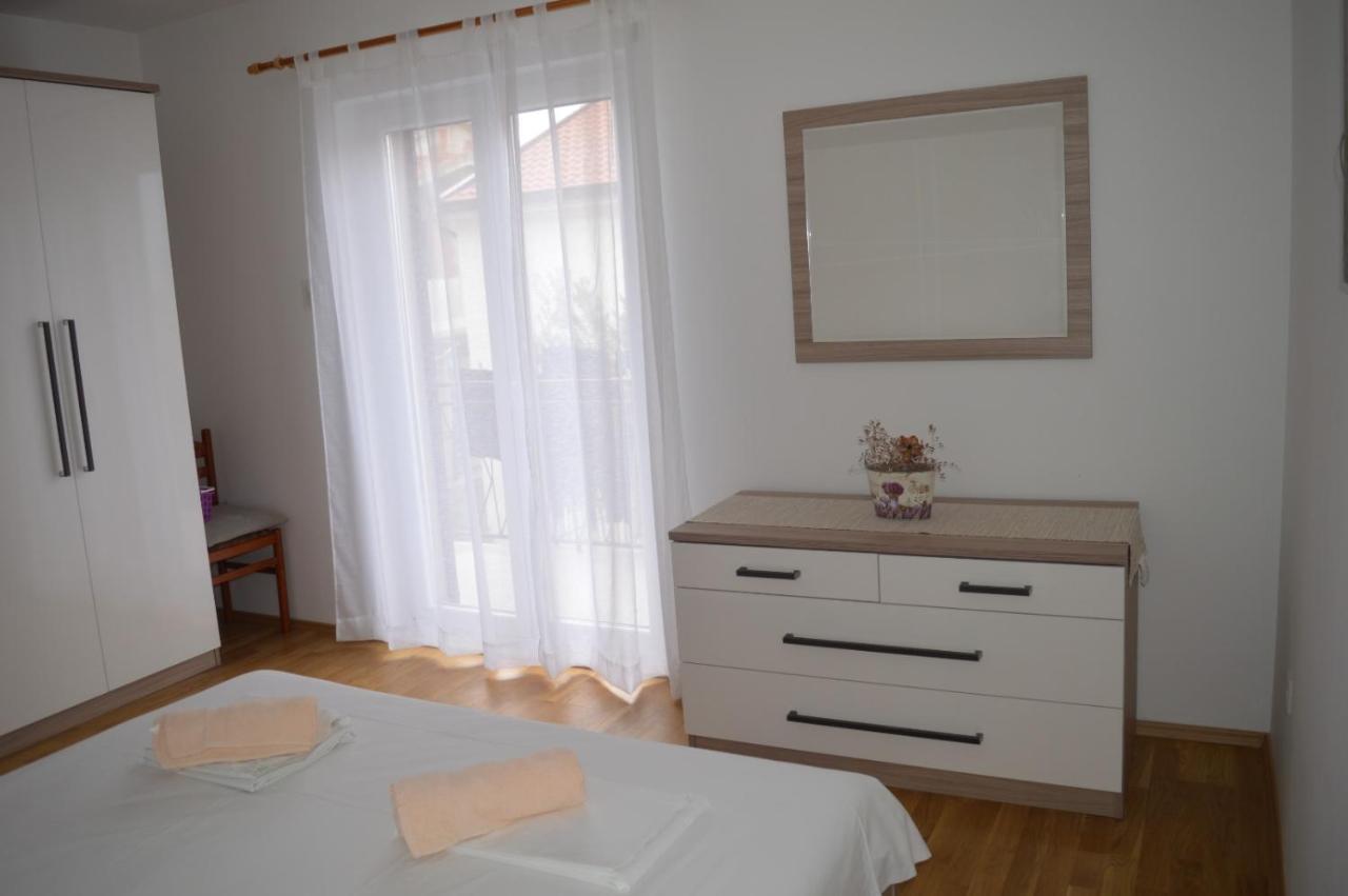Apartman Dane Makarska Esterno foto