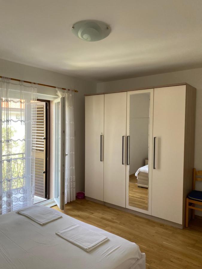 Apartman Dane Makarska Esterno foto